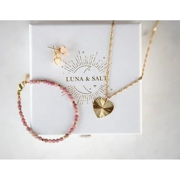 Pink Rose Quartz Earrings Pink Studs Pretty Gemstone Stud Earrings for Her - Picture 8 of 10